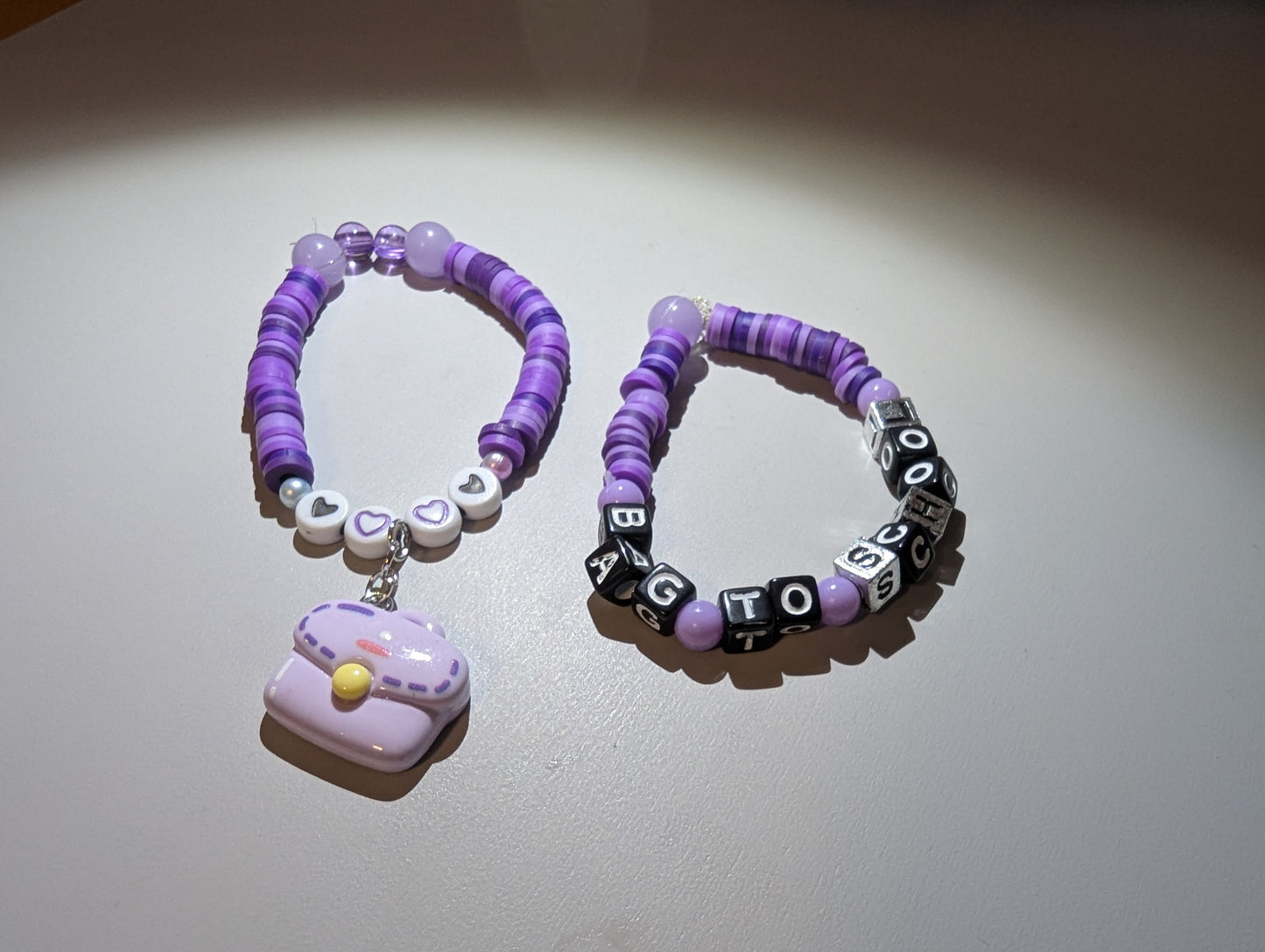 Bag-to-School Armbandenset – Klaar voor een nieuw avontuur! 🎒💜